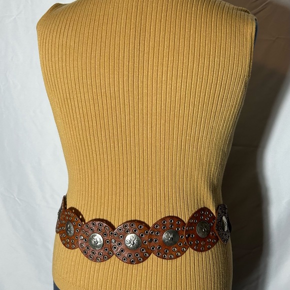 XL Sleeveless Mock Turtleneck - Picture 3 of 4